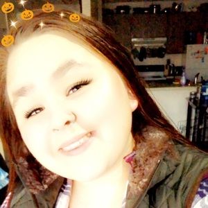 Meet your Posher, Kelsey